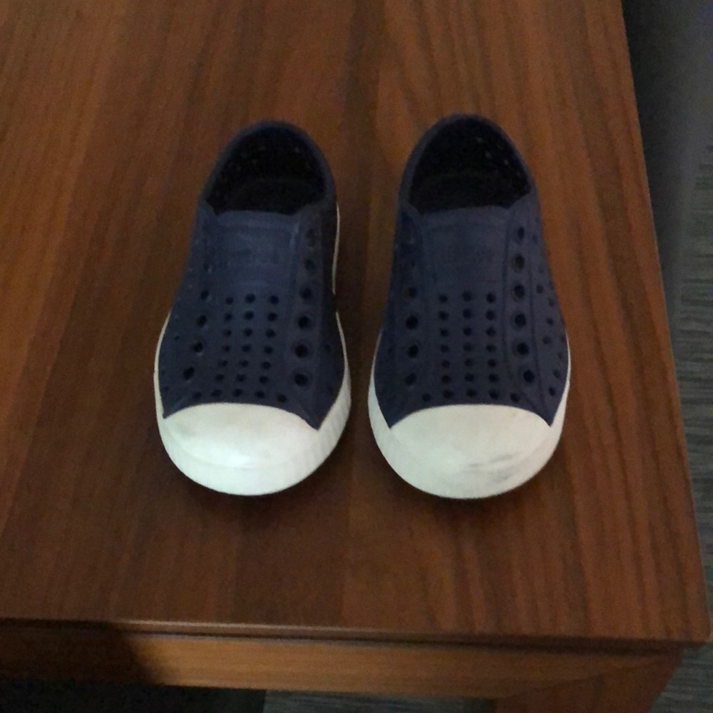 Native toddler shoe